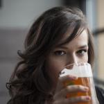 10 reasons why you should drink a glass of beer every day