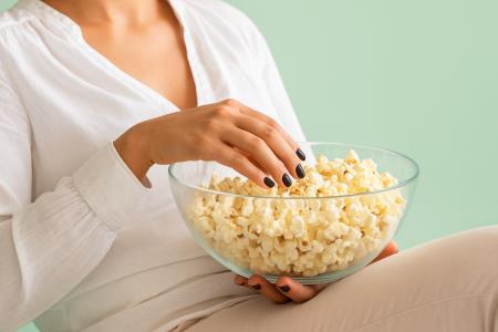 Changes you will feel if you eat popcorn every day