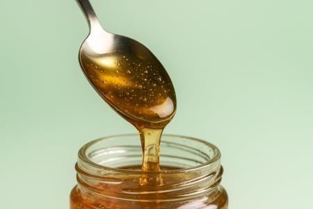 How much honey can we eat per day?