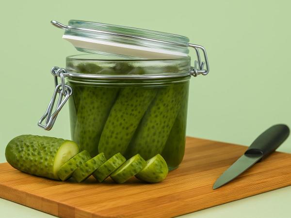 Reasons Why You Should Eat Pickles Every Day