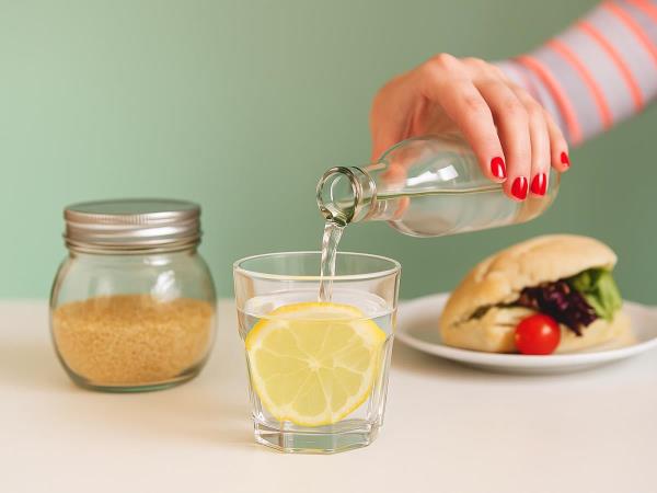 Should you drink water after a fatty meal?