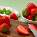 How can strawberries protect the brain, heart, and immune system?