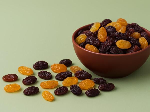 Losing Weight with Raisins – A Small Snack with a Big Impact