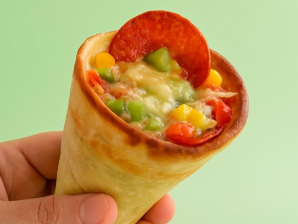 Another online hit: pizza in a cone