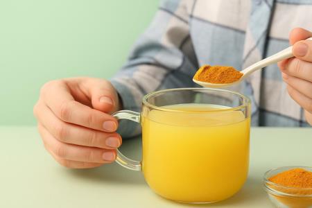 The Golden Secret in a Glass: Why Turmeric Lemonade Has Scientists and Doctors Paying Attention