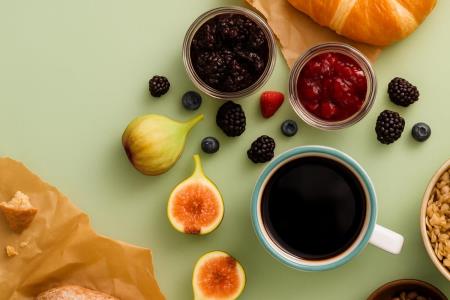 4 Healthy Breakfast Foods Nutritionists Quietly Avoid - Even Though Millions Eat Them Every Day