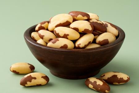Selenium: The Tiny Mineral Your Body Can't Live Without — And Can Absolutely Have Too Much Of