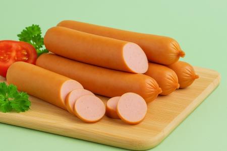 E-249 and E-250: The Additives in Hot Dogs and P{-15454}t{-15447}s That Doctors Advise Limiting, Even for Children