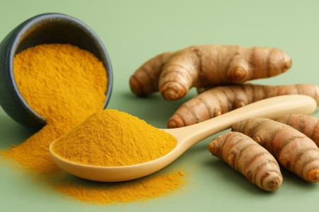 Turmeric: Miracle Spice or Hidden Health Trap? What Many People Don't Know About Its Risks
