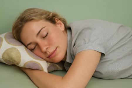 Wake Up Leaner: Why Your Bed May Be a Stronger Ally Against Weight Gain and Blood Sugar Problems Than You Think