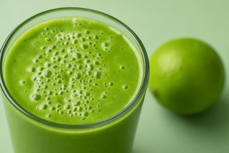 A Green Drink Before Bed: What a Glass of Cucumber, Parsley and Ginger Can (and Can't) Do Before You Switch Off the Light
