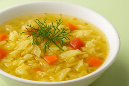 The Old-Fashioned Onion and Cabbage Soup Grandmothers Made for Every Autumn and Winter Ailment